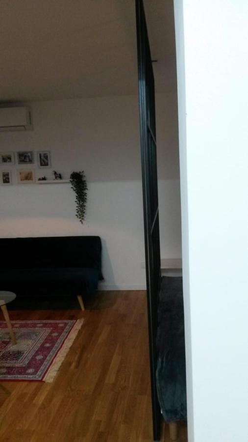 Apartman Vojnoviceva 1 Appartamento Zagabria Esterno foto